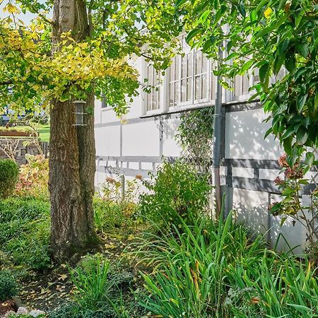 Ferienwohnung Im Fachwerkhof 'Haus In Bewegung' Seelscheid Екстериор снимка
